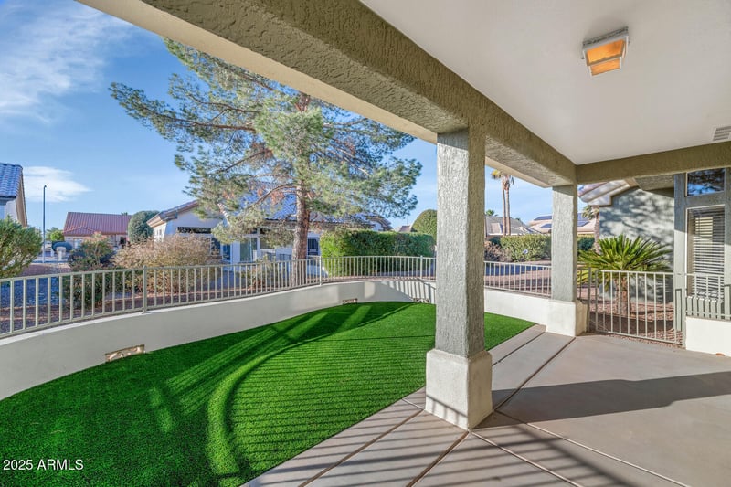 22110 Lobo Ln, Sun City West, AZ 85375