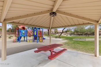 2212 Blaylock Dr, Phoenix, AZ 85085