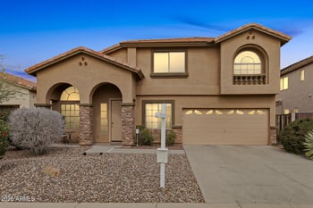 2212 Blaylock Dr, Phoenix, AZ 85085