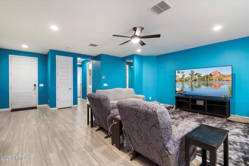2212 Dunbar Dr, Phoenix, AZ 85041