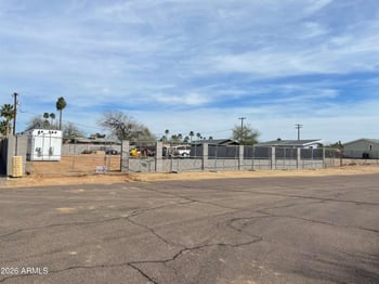 2212 Libby St #-, Phoenix, AZ 85022