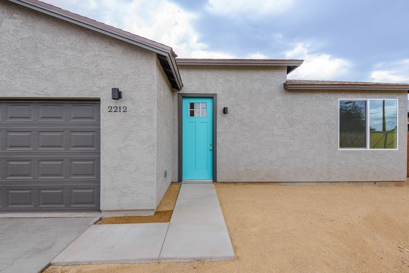 2212 N 30th Ave, Phoenix, AZ 85009