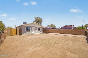 2212 Madison St, Phoenix, AZ 85009