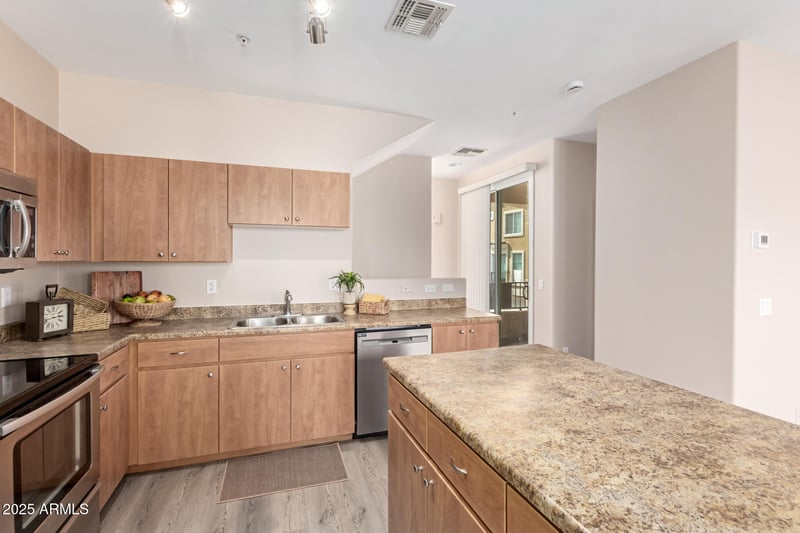 22125 29th Ave #115, Phoenix, AZ 85027