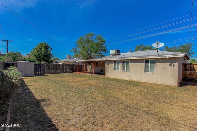2213 E Campbell Ave, Phoenix, AZ 85016
