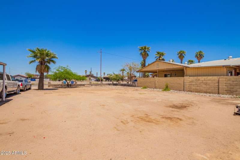 2213 Jefferson St #4, Phoenix, AZ 85009