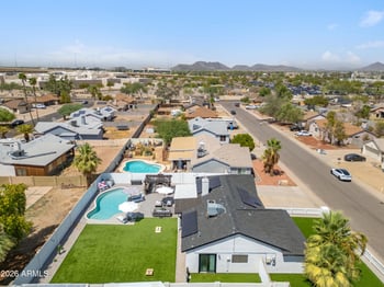 2213 W Irma Ln, Phoenix, AZ 85027