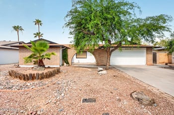 2214 Cottonwood Dr, Tempe, AZ 85282