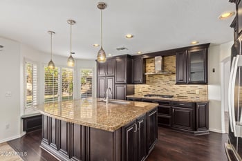 2214 Wahalla Ln, Phoenix, AZ 85024