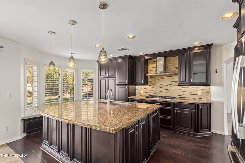 2214 Wahalla Ln, Phoenix, AZ 85024