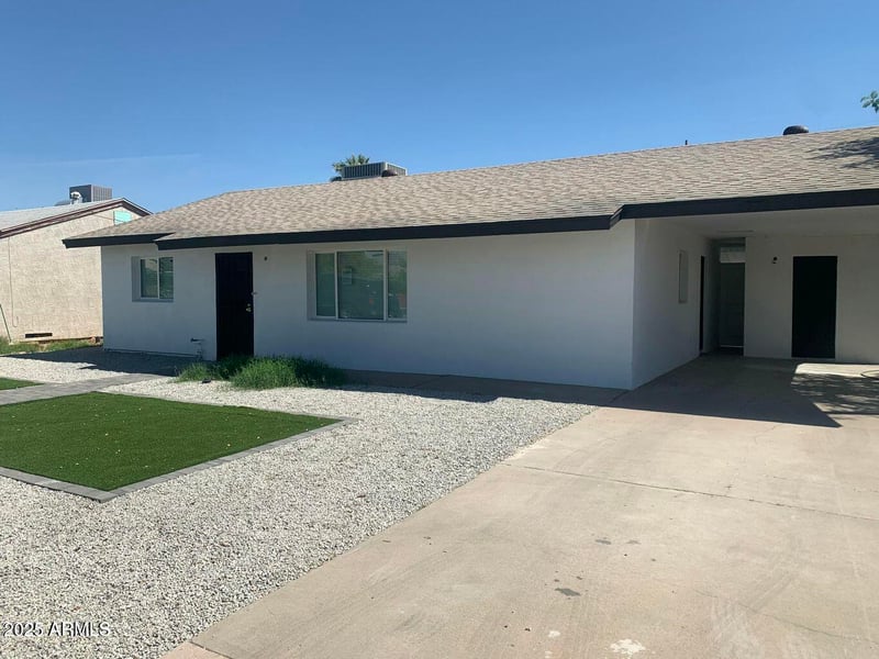 2215 21st St, Phoenix, AZ 85006