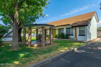 2215 Augusta Ave #102, Phoenix, AZ 85021