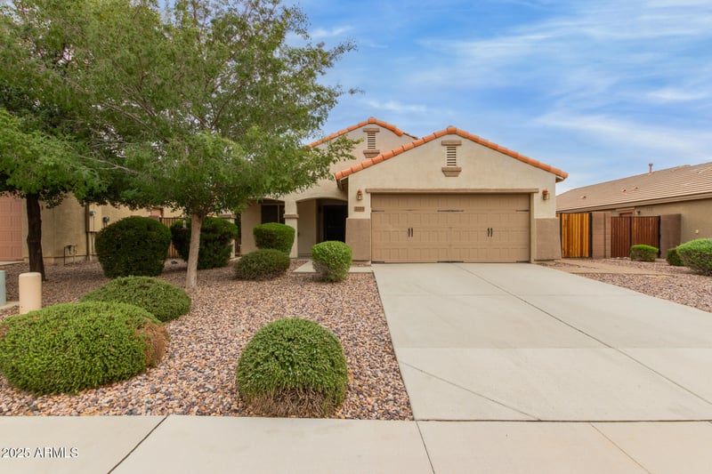 2215 E Everglade Ln, Gilbert, AZ 85298