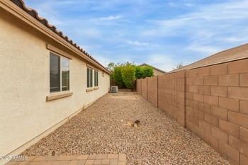 2215 Everglade Ln, Gilbert, AZ 85298