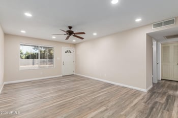 2215 Straford Dr, Chandler, AZ 85224