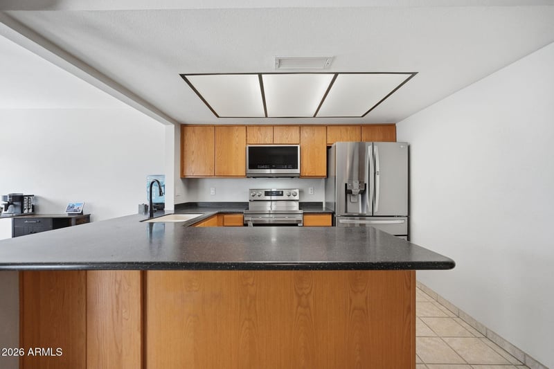 2215 Los Arboles Pl, Chandler, AZ 85224