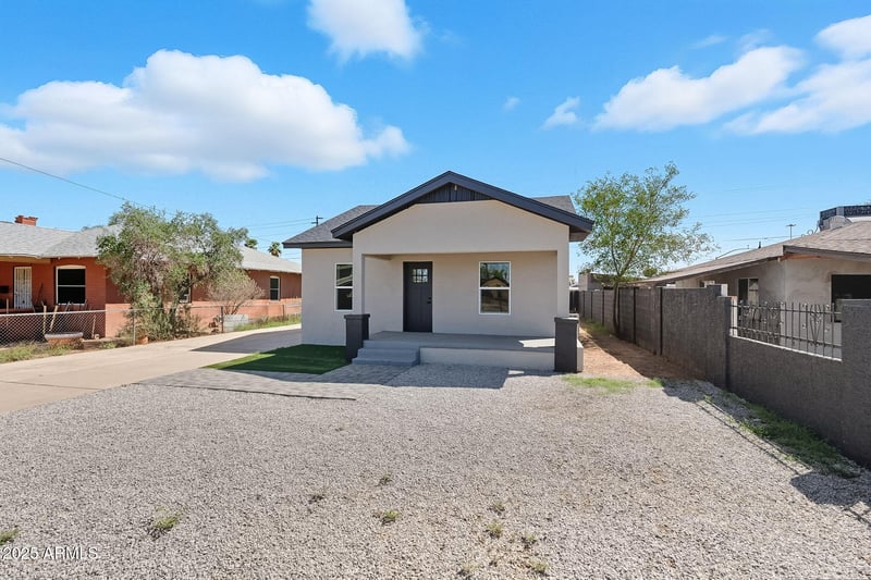 2215 Washington St, Phoenix, AZ 85009