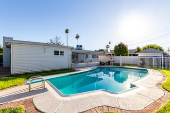 2216 Berridge Ln, Phoenix, AZ 85015