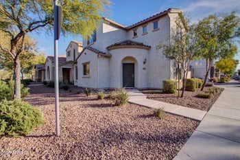 2216 Le Marche Ave, Phoenix, AZ 85023