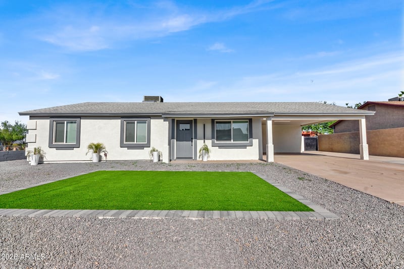 2216 N 68th Dr, Phoenix, AZ 85035