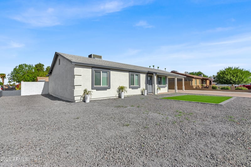 2216 N 68th Dr, Phoenix, AZ 85035