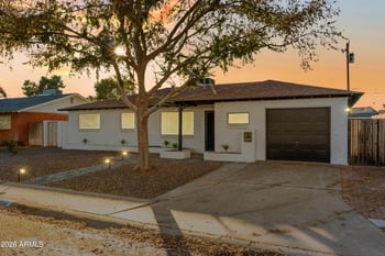 2216 74th Way, Scottsdale, AZ 85257