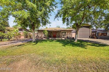 2216 W Augusta Ave, Phoenix, AZ 85021
