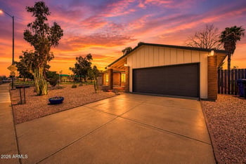2217 Holmes Ave, Mesa, AZ 85204