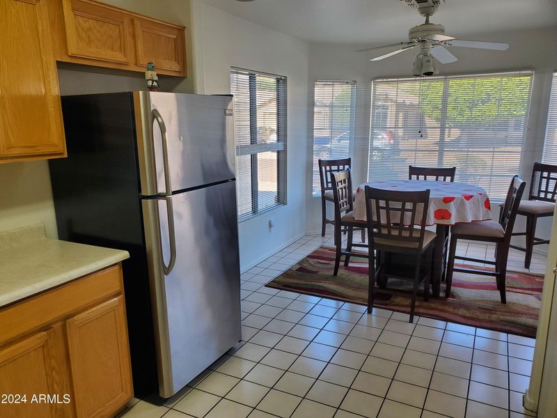 2217 E Kelton Ln, Phoenix, AZ 85022