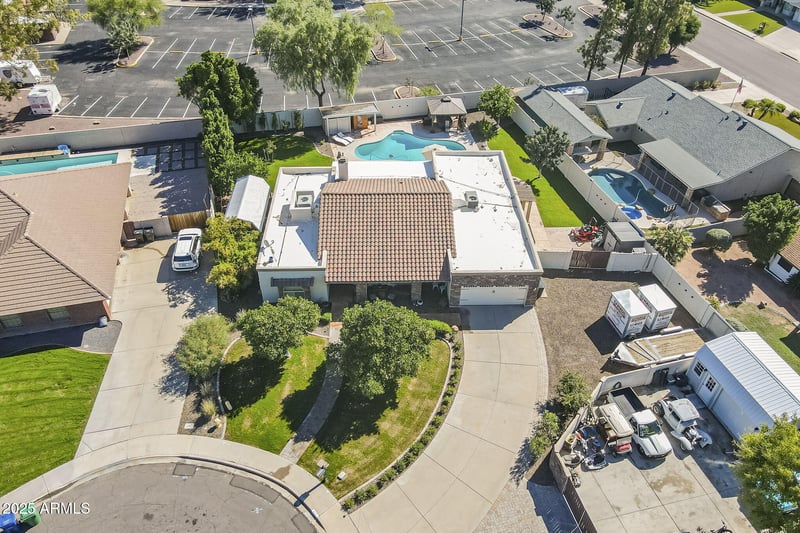 2217 Hunt Cir, Mesa, AZ 85203