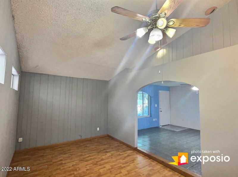 2217 N 51st Dr, Phoenix, AZ 85035