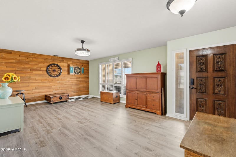 2217 North Ln, Phoenix, AZ 85028