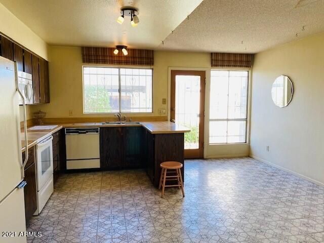 2217 W Carson Dr, Tempe, AZ 85282