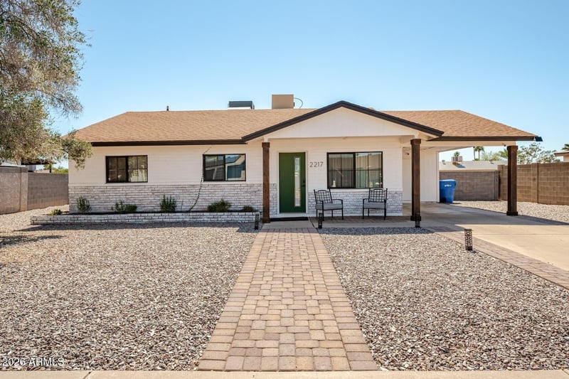2217 W Michigan Ave, Phoenix, AZ 85023