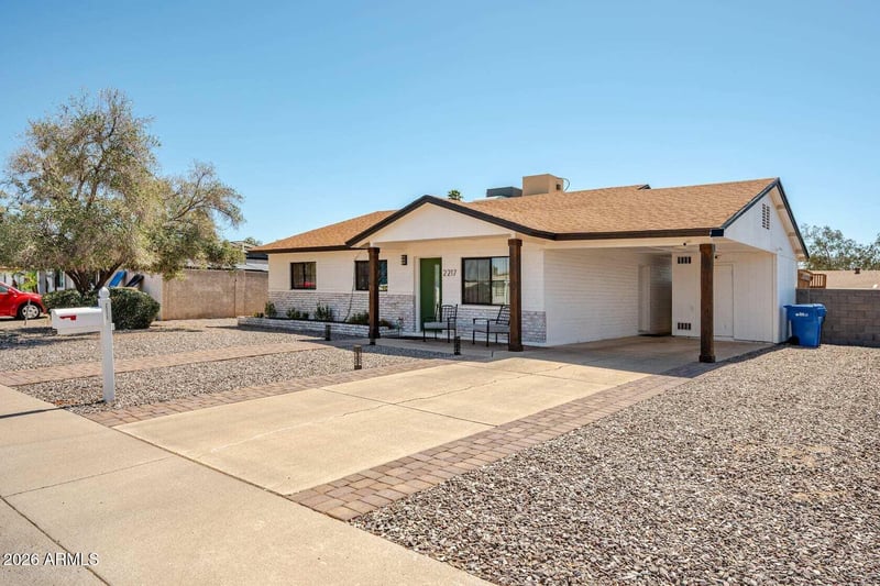 2217 W Michigan Ave, Phoenix, AZ 85023