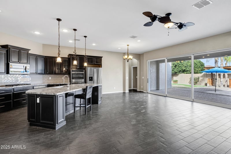 22174 Creekside Dr, Queen Creek, AZ 85142