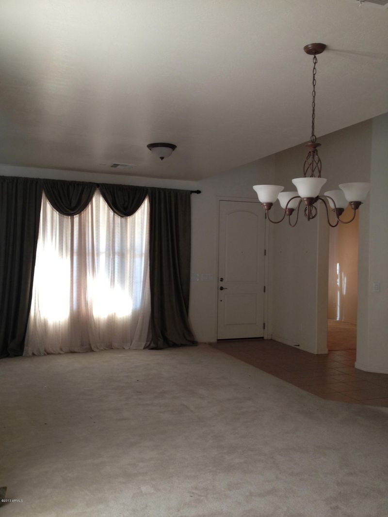 2218 E Chanute Ps, Phoenix, AZ 85040
