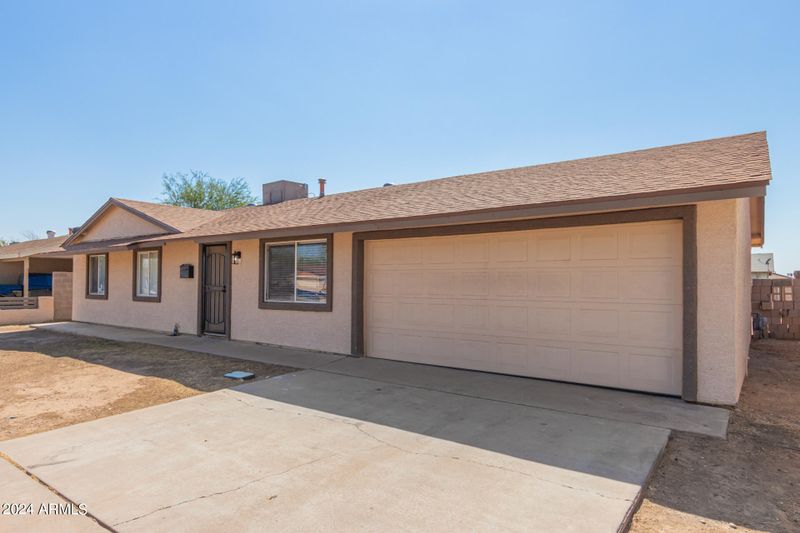 2218 N 62nd Ln, Phoenix, AZ 85035