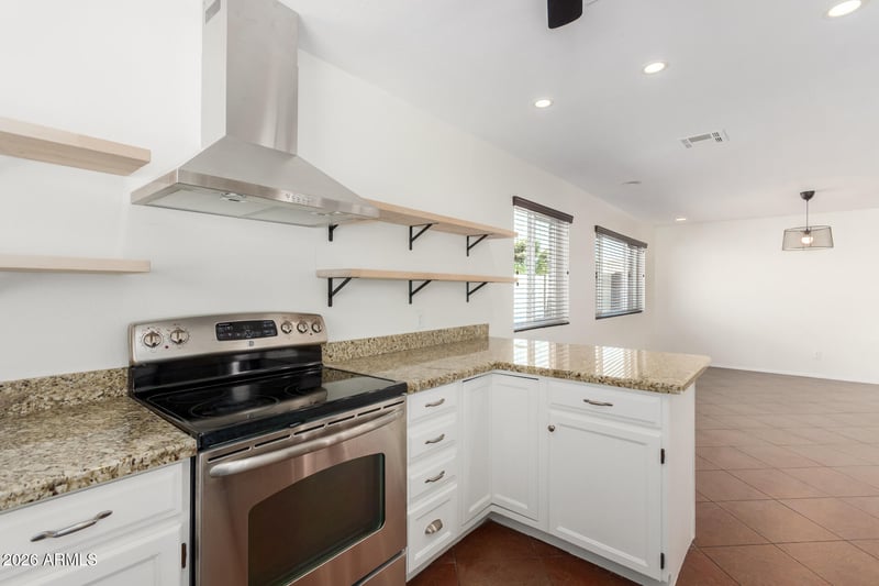 2218 Palomino Dr, Chandler, AZ 85224