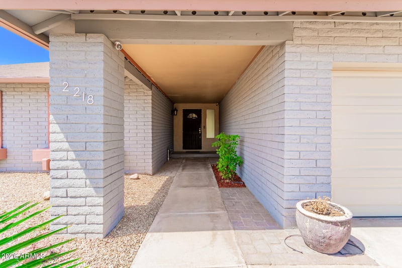 2218 Palomino Dr, Chandler, AZ 85224
