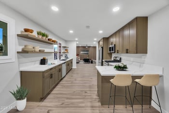 2218 Poinsettia Dr, Phoenix, AZ 85029