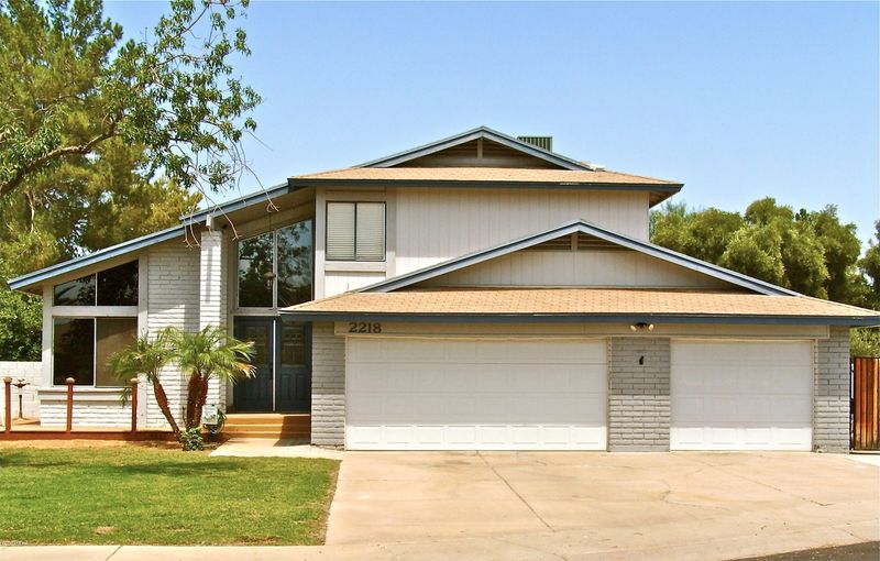 2218 S Johnson Cir, Mesa, AZ 85202