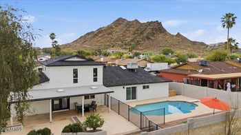 2218 Sunnyside Dr, Phoenix, AZ 85028