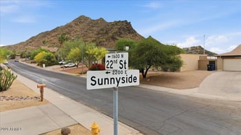 2218 Sunnyside Dr, Phoenix, AZ 85028