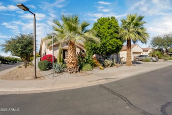 2218 Magdalena Ln, Phoenix, AZ 85041