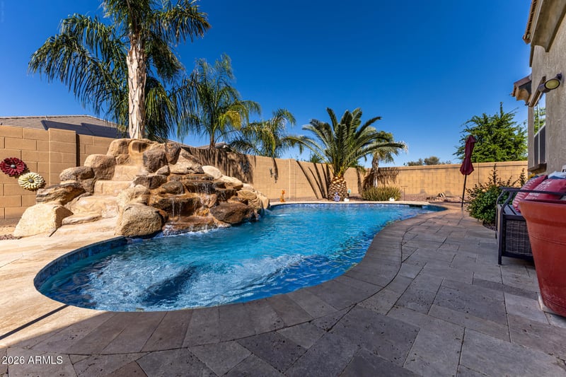 22186 E Creekside Dr, Queen Creek, AZ 85142