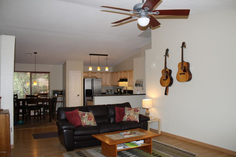 2219 E Ruby Ln, Phoenix, AZ 85024