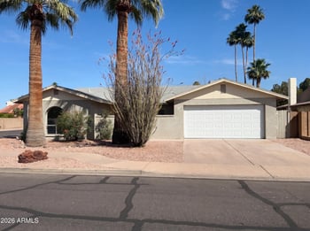 2219 Estrella Cir, Mesa, AZ 85202