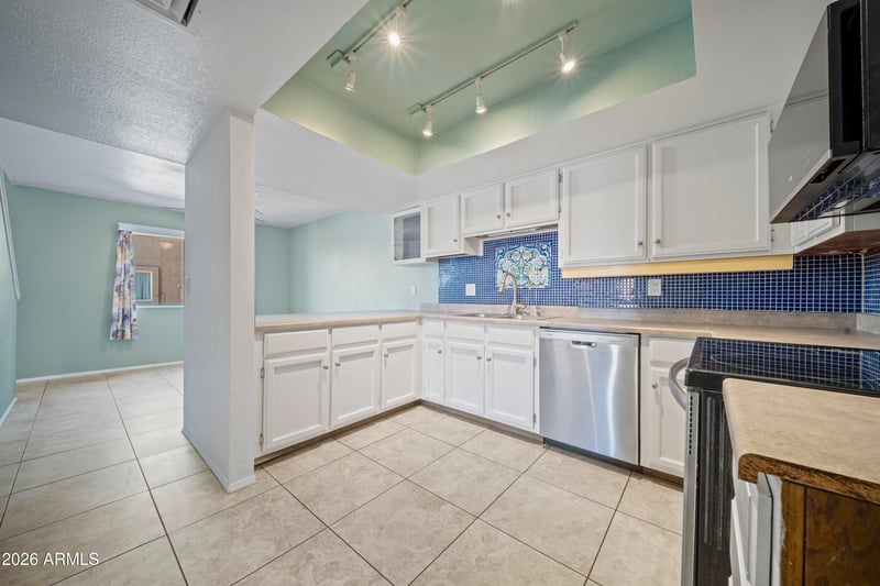 222 Brown Rd #4, Mesa, AZ 85201