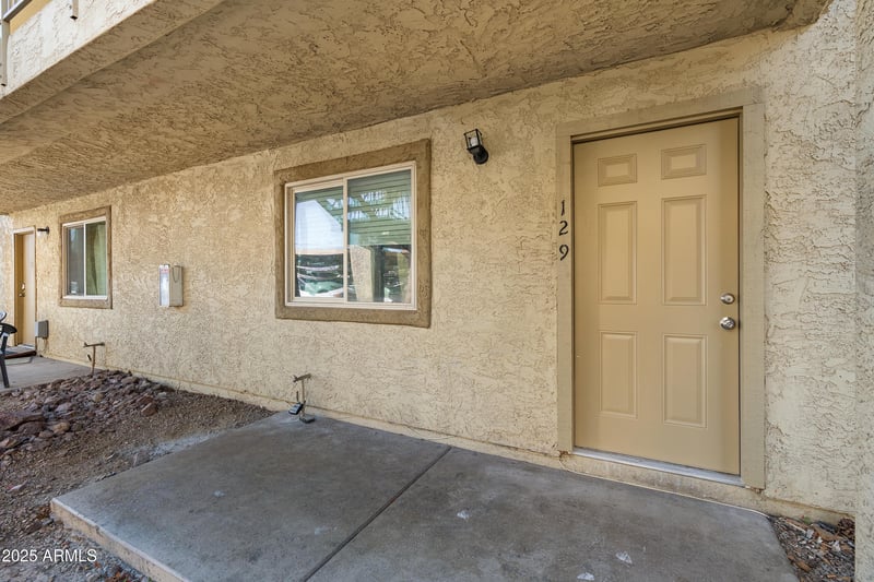 2220 Dora St #129, Mesa, AZ 85201